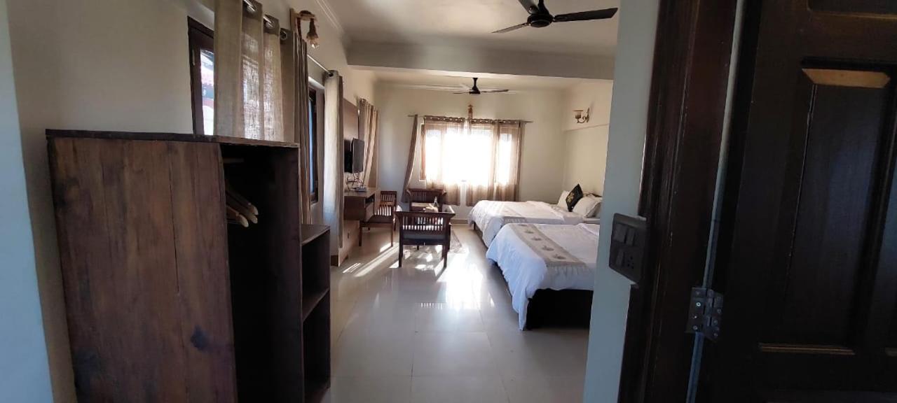 Alinda House Naukuchiatal By The Ghaur Hotel Bhīm Tāl Buitenkant foto