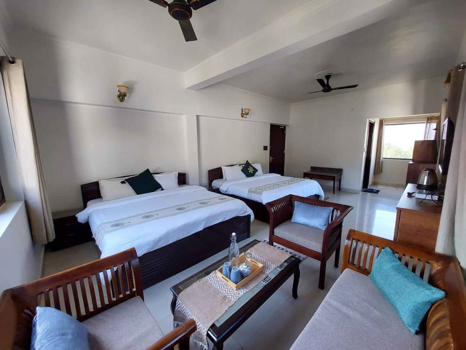 Alinda House Naukuchiatal By The Ghaur Hotel Bhīm Tāl Buitenkant foto